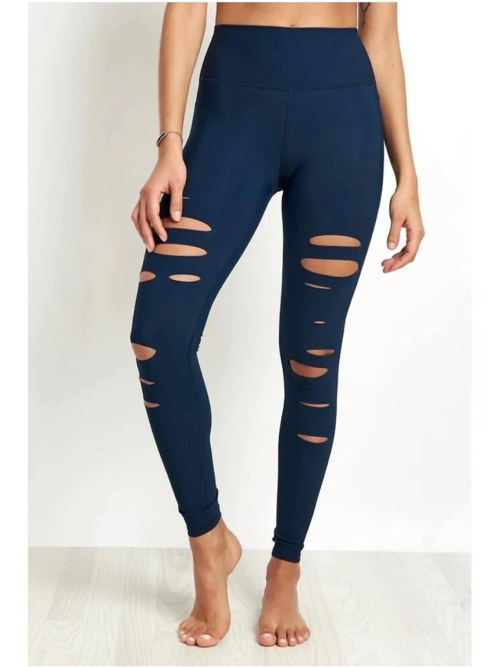 ALO YOGA | High Waist Ripped Warrior Legging In Navy